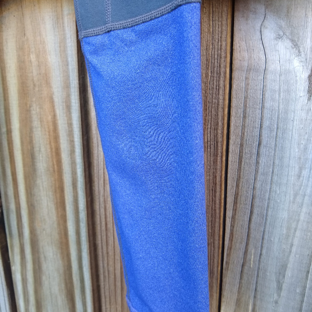 Athleta Plie Grey Tight Workout Leggings - Picture 4 of 8